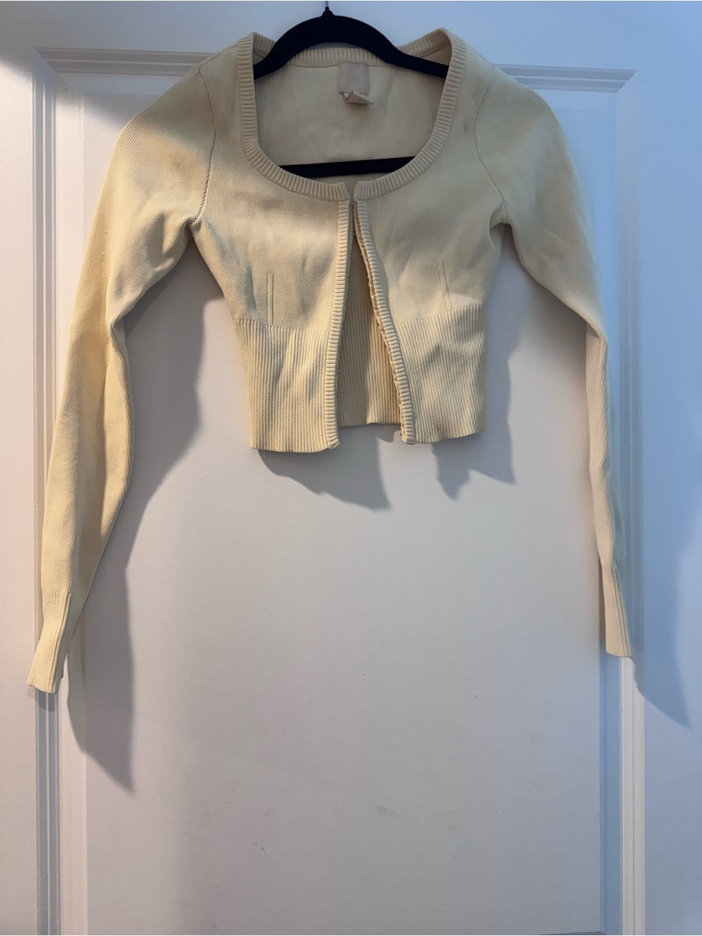 H&M Cream Cropped Ribbed Cardigan